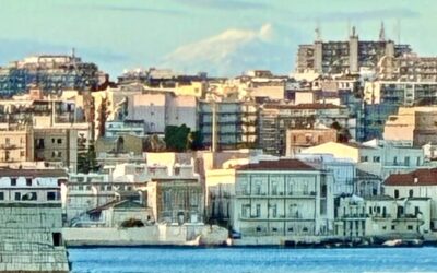 Italy 1: Masseria Donna Giulia, Auroville Everywhere